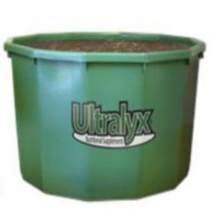 Green Ultralyx compressed protein tub